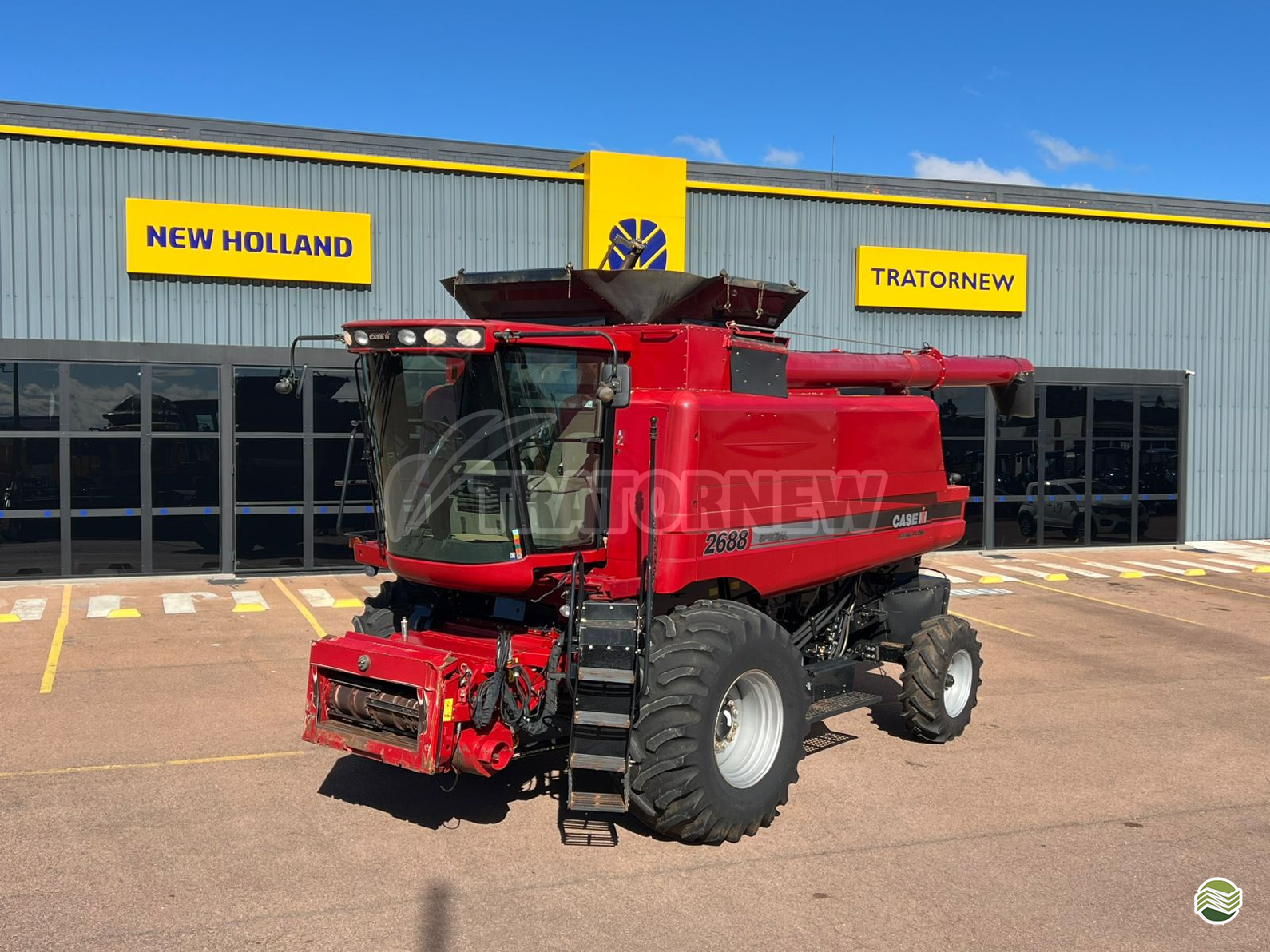 COLHEITADEIRA CASE CASE 2688 Tratornew S/A - New Holland PONTA GROSSA PARANÁ PR